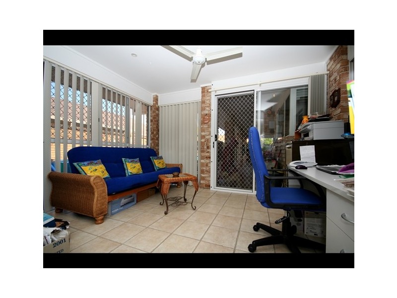 6 Treetop Court, Burleigh Waters QLD 4220