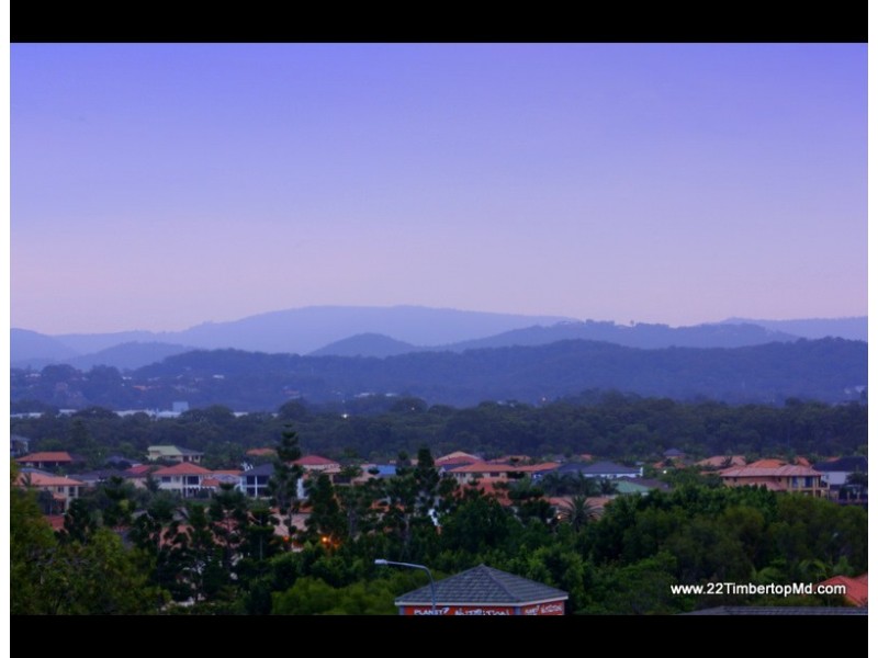 22 Timbertop Mead, Burleigh Heads QLD 4220