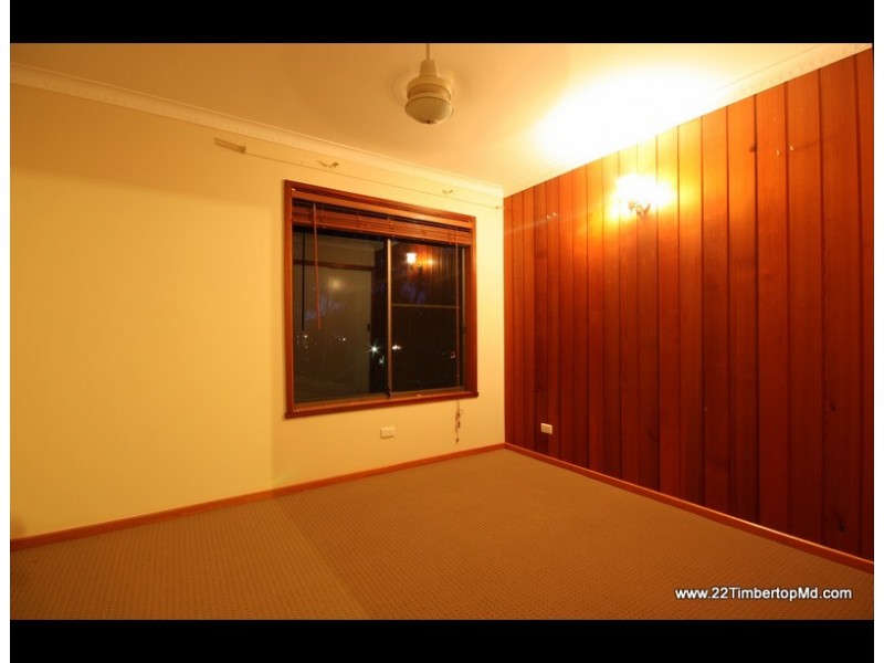 22 Timbertop Mead, Burleigh Heads QLD 4220