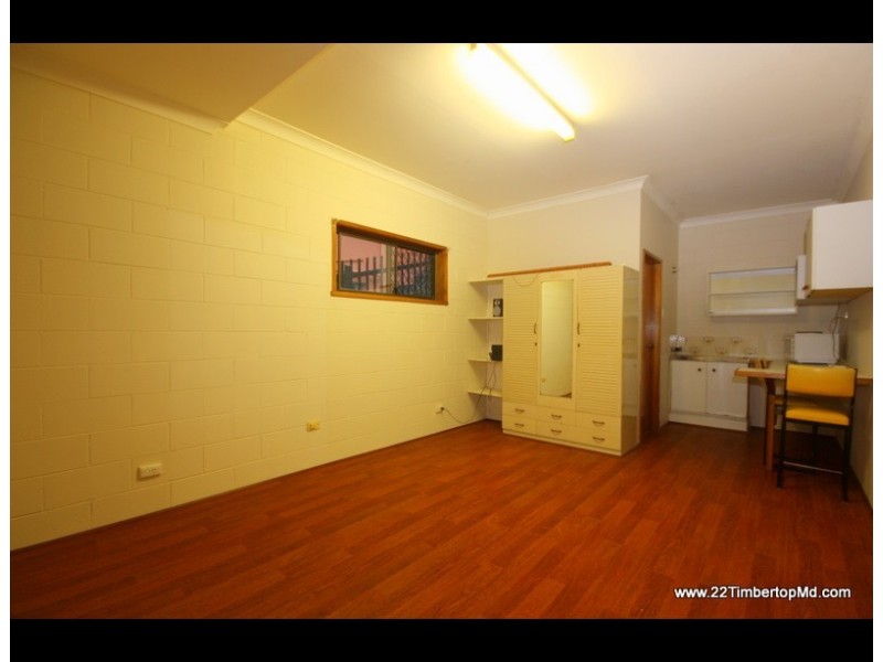 22 Timbertop Mead, Burleigh Heads QLD 4220