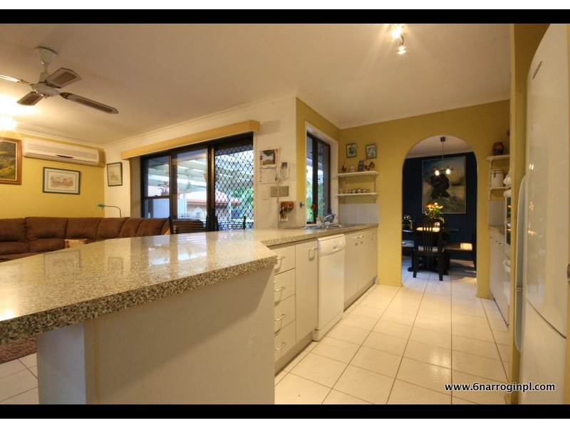 6 Narrogin Place, Burleigh Waters QLD 4220