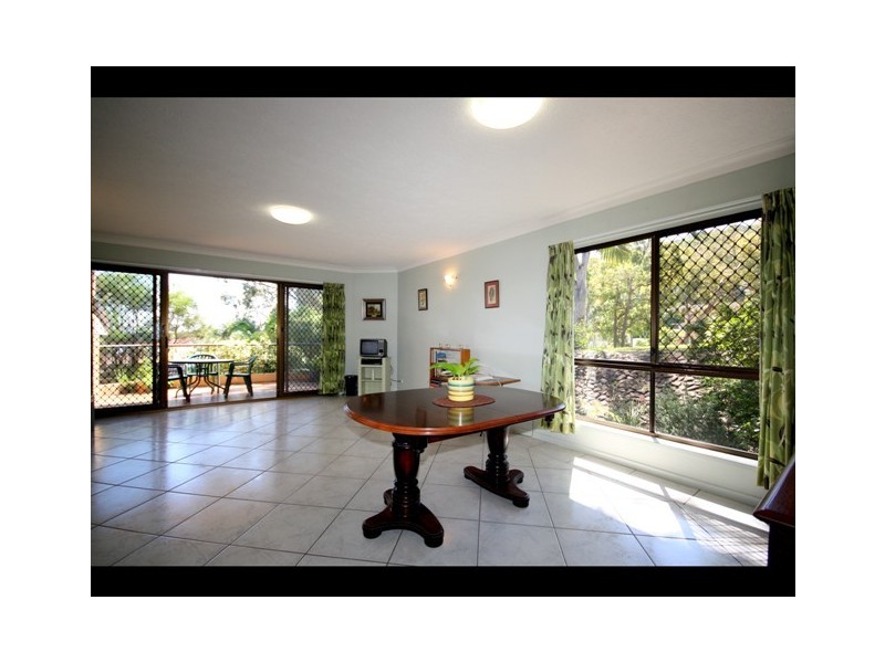 1/2  Hayle St, Burleigh Heads QLD 4220