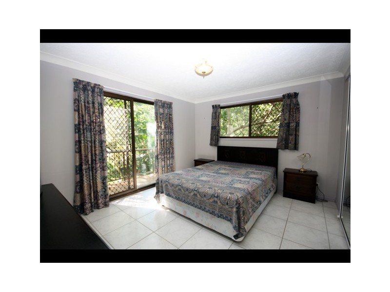 1/2  Hayle St, Burleigh Heads QLD 4220
