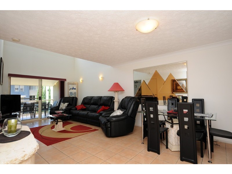 32/12 Promenade Avenue, Robina QLD 4226