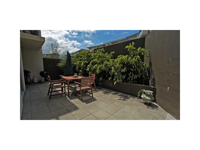 5106/12 Executive Dr, Burleigh Waters QLD 4220