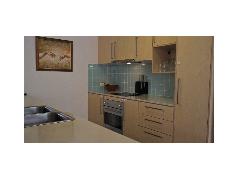 5106/12 Executive Dr, Burleigh Waters QLD 4220