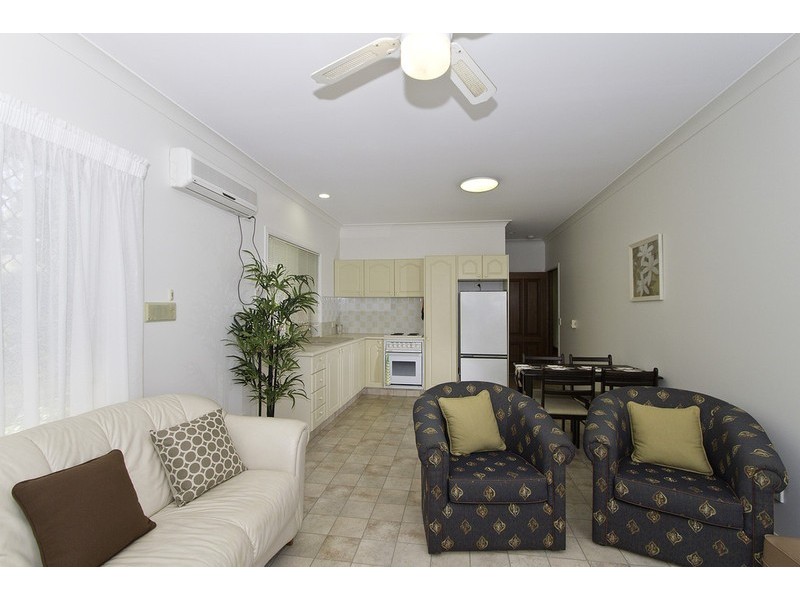 53 Castle Hill Drive South, Gaven QLD 4211