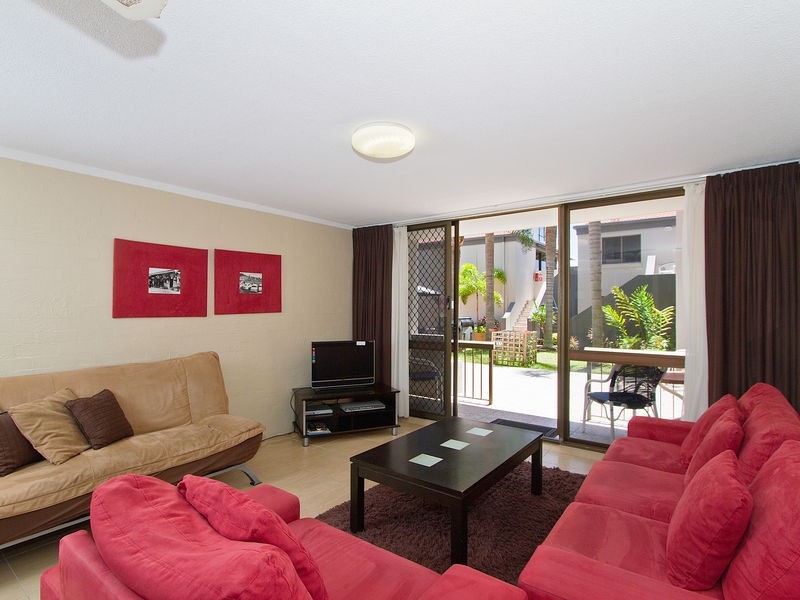 5/1849 Gold Coast Highway, Burleigh Heads QLD 4220