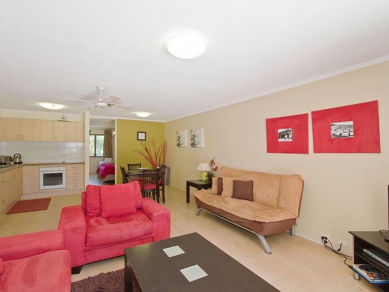 5/1849 Gold Coast Highway, Burleigh Heads QLD 4220