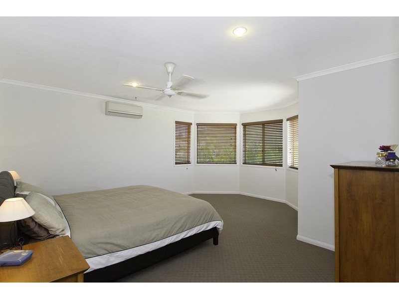 19 Quoll Close, Burleigh Heads QLD 4220