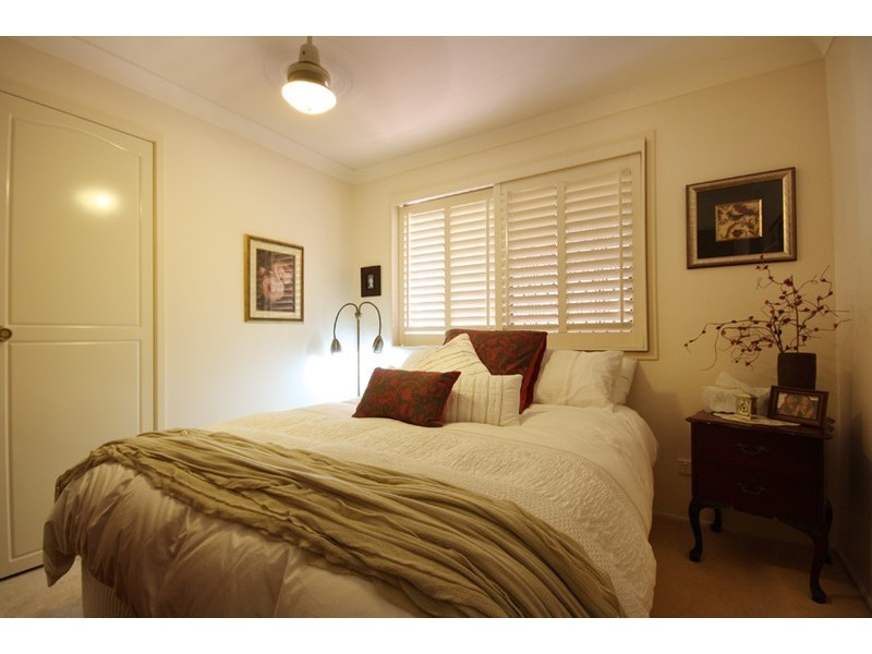 26 Bushtree Court, Burleigh Waters QLD 4220