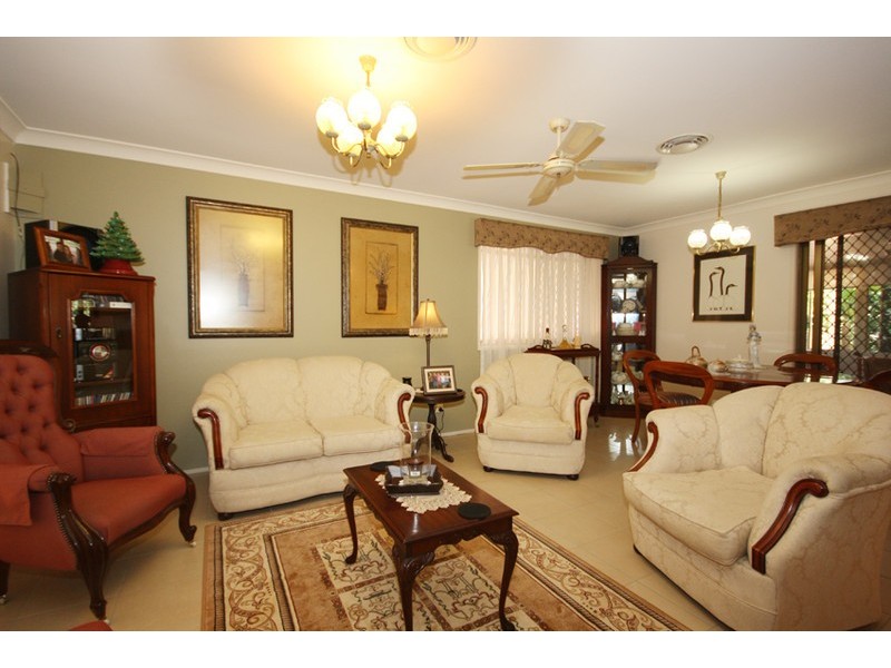 26 Bushtree Court, Burleigh Waters QLD 4220