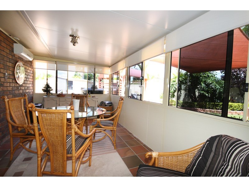 26 Bushtree Court, Burleigh Waters QLD 4220