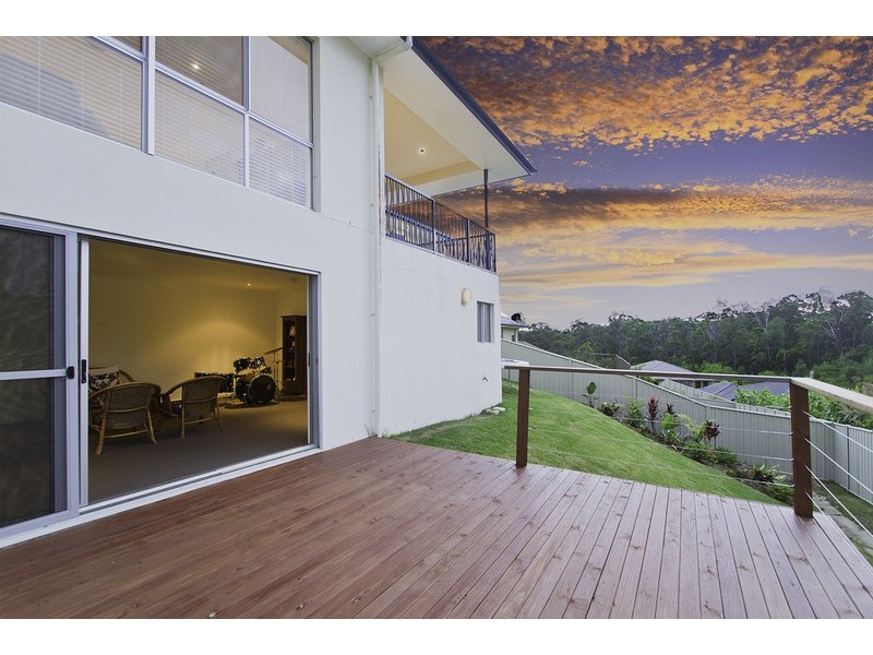 24 Snowwood Street, Reedy Creek QLD 4227