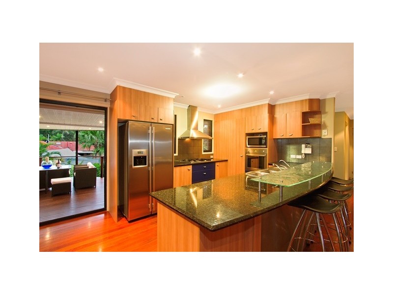 215 Mallawa Drive, Palm Beach QLD 4221