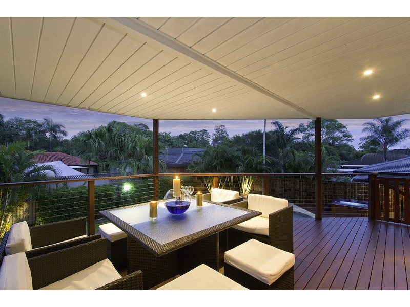 215 Mallawa Drive, Palm Beach QLD 4221