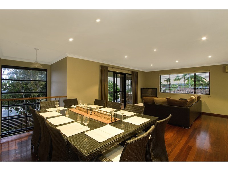 215 Mallawa Drive, Palm Beach QLD 4221