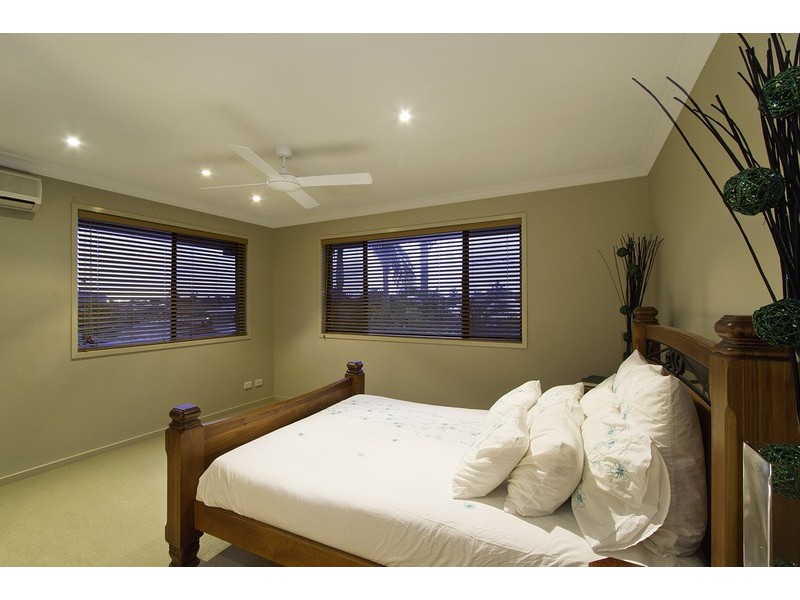215 Mallawa Drive, Palm Beach QLD 4221