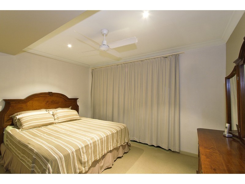 215 Mallawa Drive, Palm Beach QLD 4221