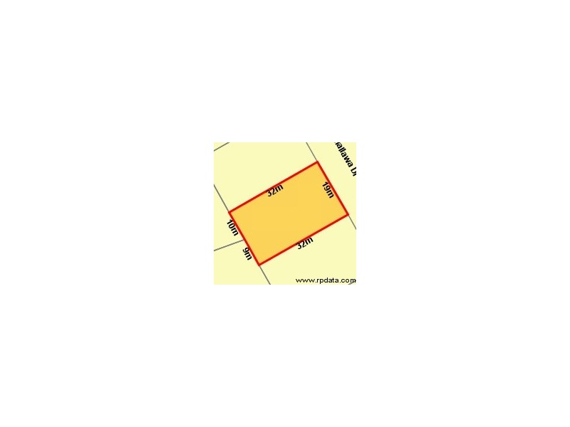 215 Mallawa Drive, Palm Beach QLD 4221