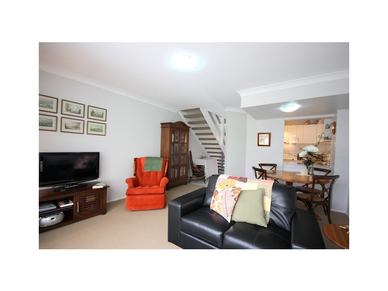 26/5 Galeen Drive, Burleigh Waters QLD 4220