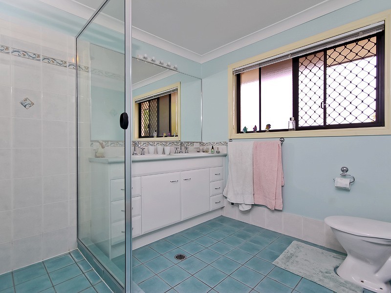 58 Sea Eagle Drive, Burleigh Waters QLD 4220