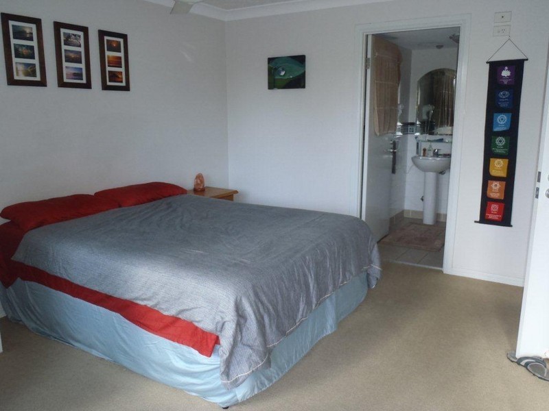 2b/ 11  Wharf Road, Surfers Paradise QLD 4217