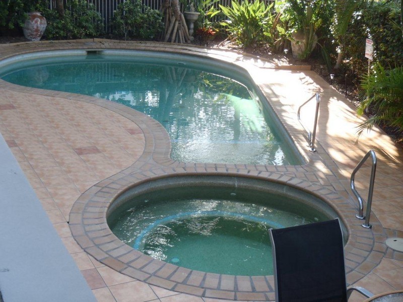 2b/ 11  Wharf Road, Surfers Paradise QLD 4217