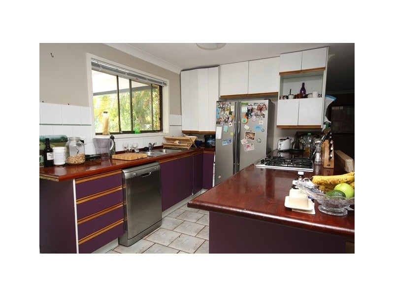 69 Christine Avenue, Burleigh Waters QLD 4220