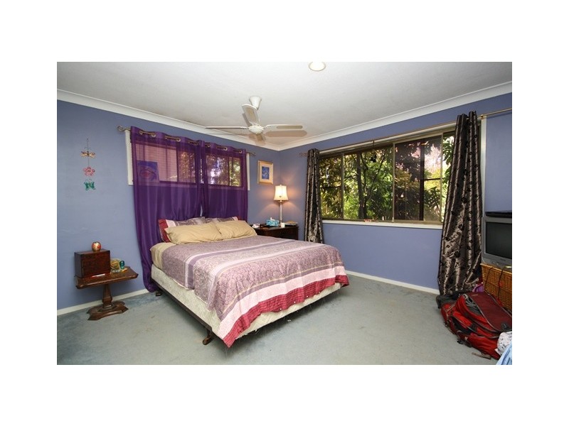 69 Christine Avenue, Burleigh Waters QLD 4220