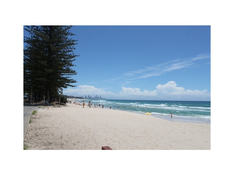 19 Burleigh Street, Burleigh Heads QLD 4220