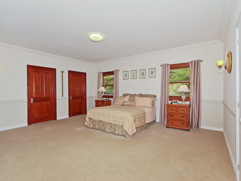14 Fairy Wren Court, Bonogin QLD 4213