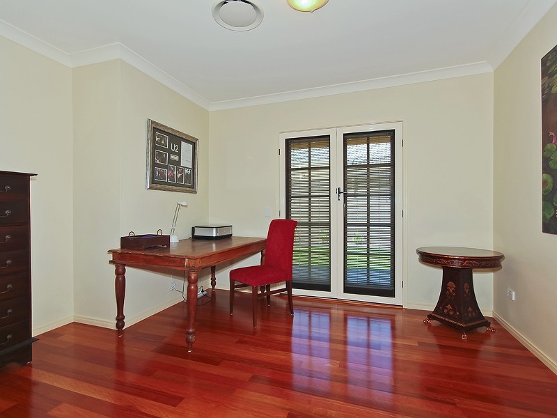 159 Dunlin Drive, Burleigh Waters QLD 4220