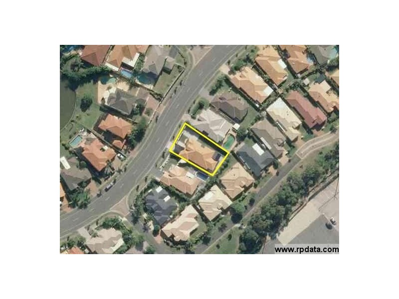 159 Dunlin Drive, Burleigh Waters QLD 4220