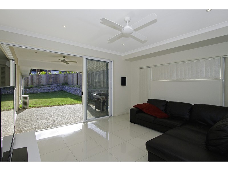 23 Grasslands Crescent, Reedy Creek QLD 4227