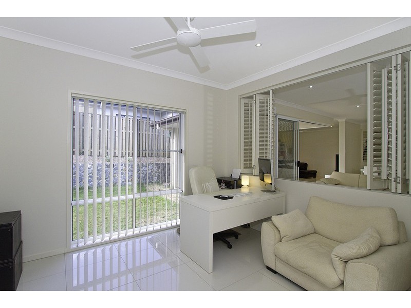 23 Grasslands Crescent, Reedy Creek QLD 4227