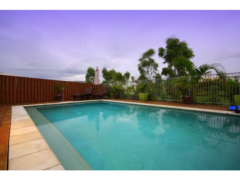 13 Aquarius Street, Reedy Creek QLD 4227