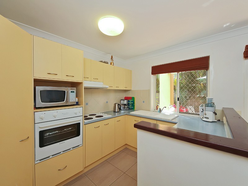 30/1 Warbler Parade, Varsity Lakes QLD 4227