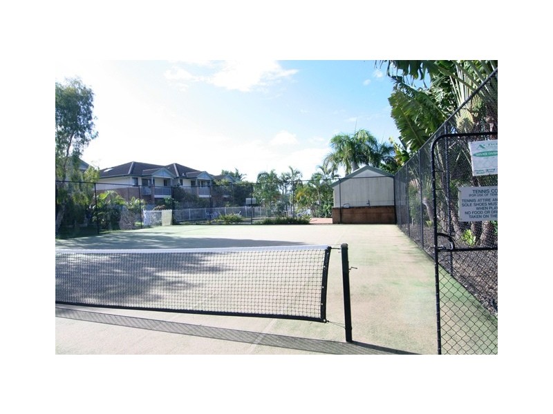 23/3 Bronberg Court, Southport QLD 4215