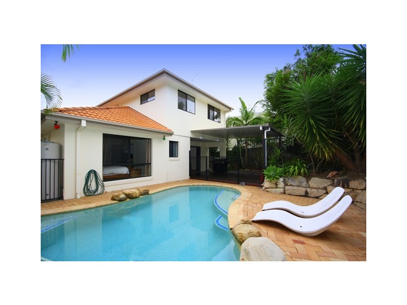 37 Bayswater Avenue, Varsity Lakes QLD 4227