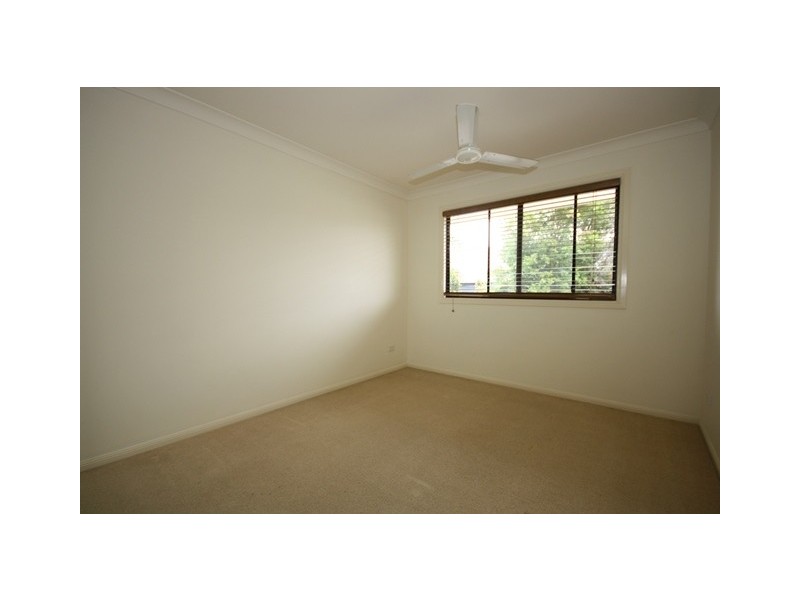 37 Bayswater Avenue, Varsity Lakes QLD 4227