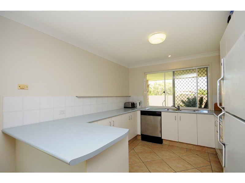 11 Thornbill Place, Burleigh Waters QLD 4220