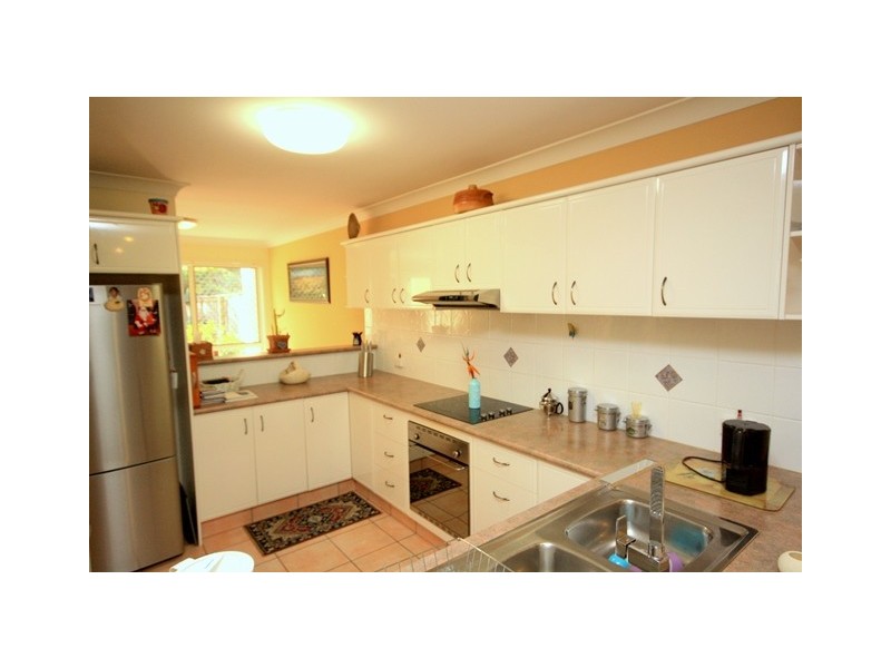 1/11 Beachcomber Court, Burleigh Waters QLD 4220