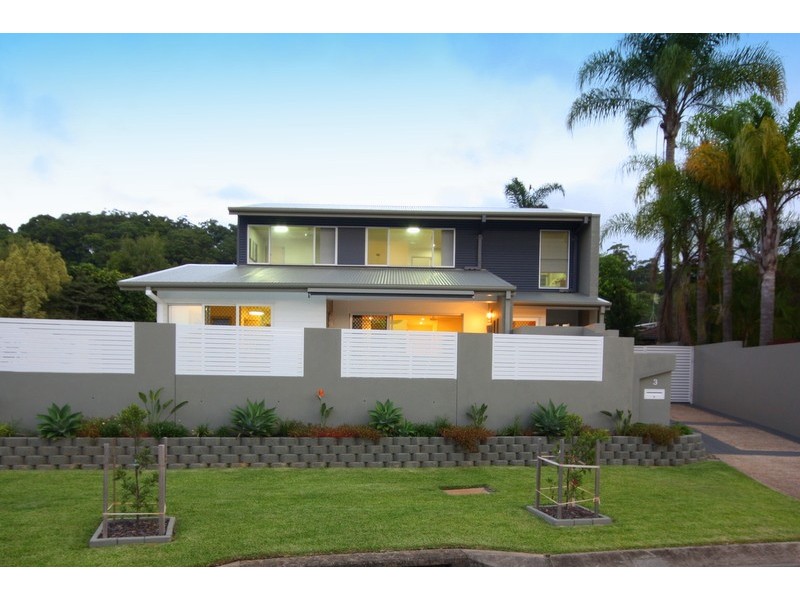 3 Border Drive North, Currumbin Waters QLD 4223