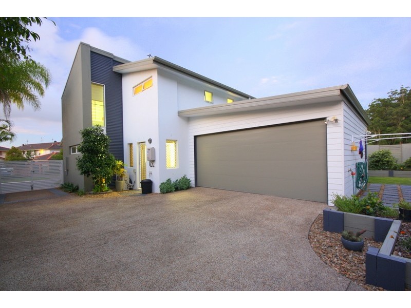 3 Border Drive North, Currumbin Waters QLD 4223