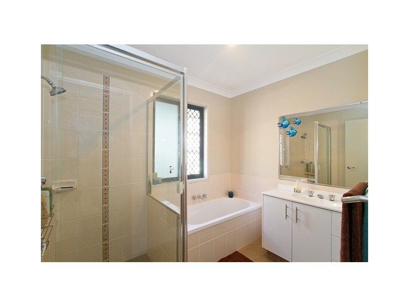 5 Currawong Crescent, Upper Coomera QLD 4209