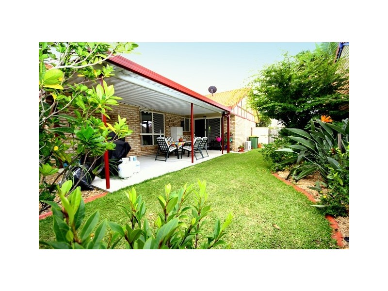 10 Bowerbird Place, Burleigh Waters QLD 4220