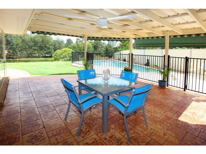 13 Vaucluse Place, Robina QLD 4226