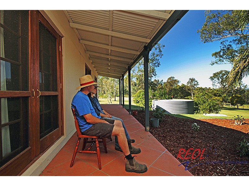 26 Crest Road, South Maclean QLD 4280