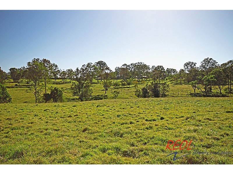 26 Crest Road, South Maclean QLD 4280